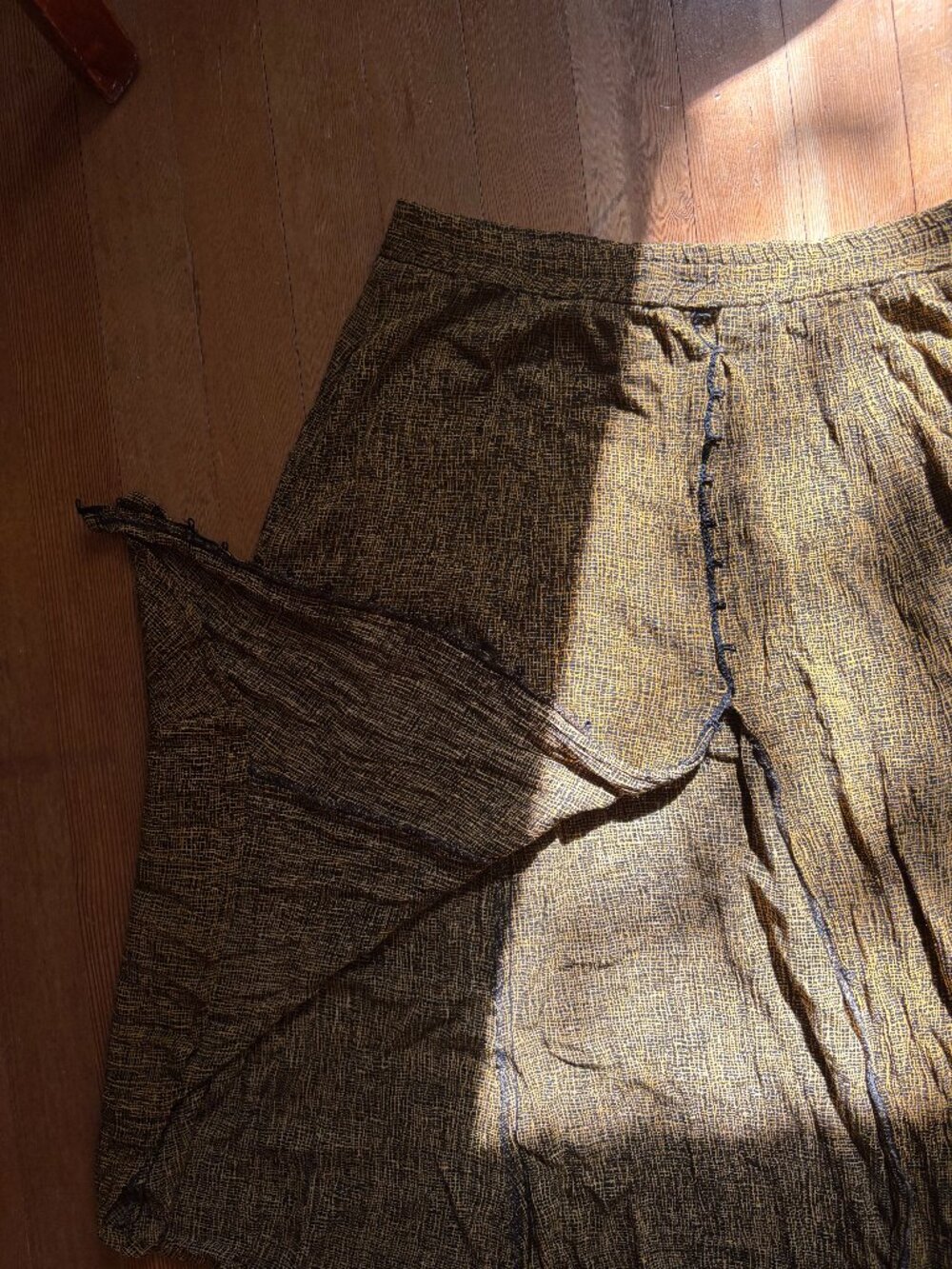 Gorgeous vintage skirt